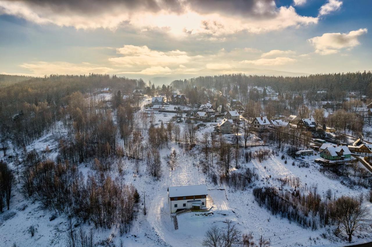 Montezera Sauna I Widok Na Gory Пеховице Экстерьер фото