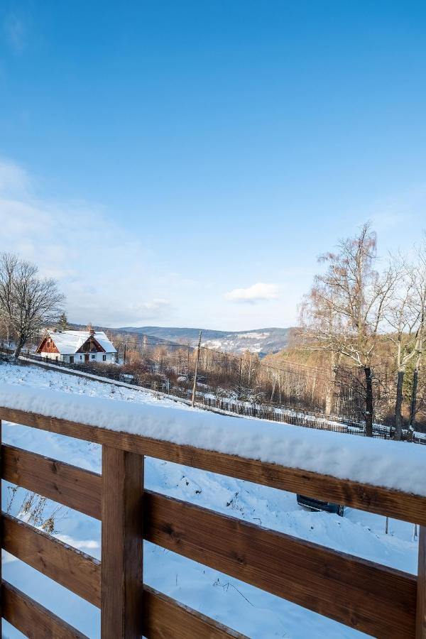 Montezera Sauna I Widok Na Gory Пеховице Экстерьер фото